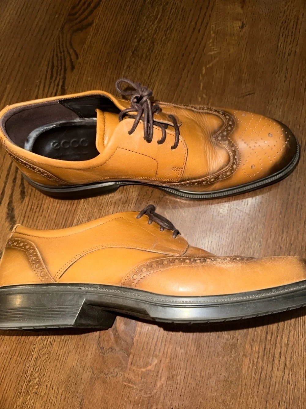 Ecco leather brogue